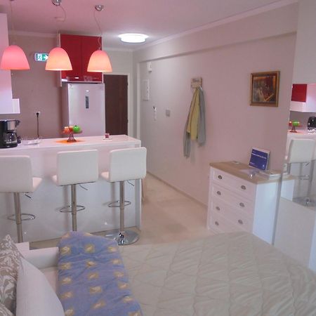 Modern Studio By The Sea Loutra Edipsou  Exteriér fotografie